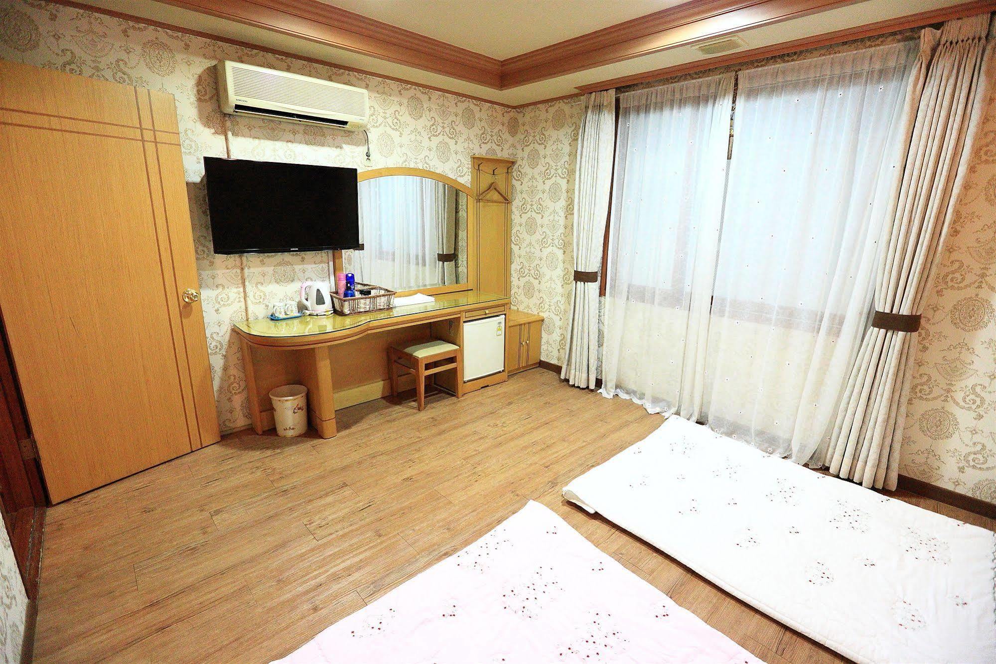 Jeju Olleh Hotel Kültér fotó
